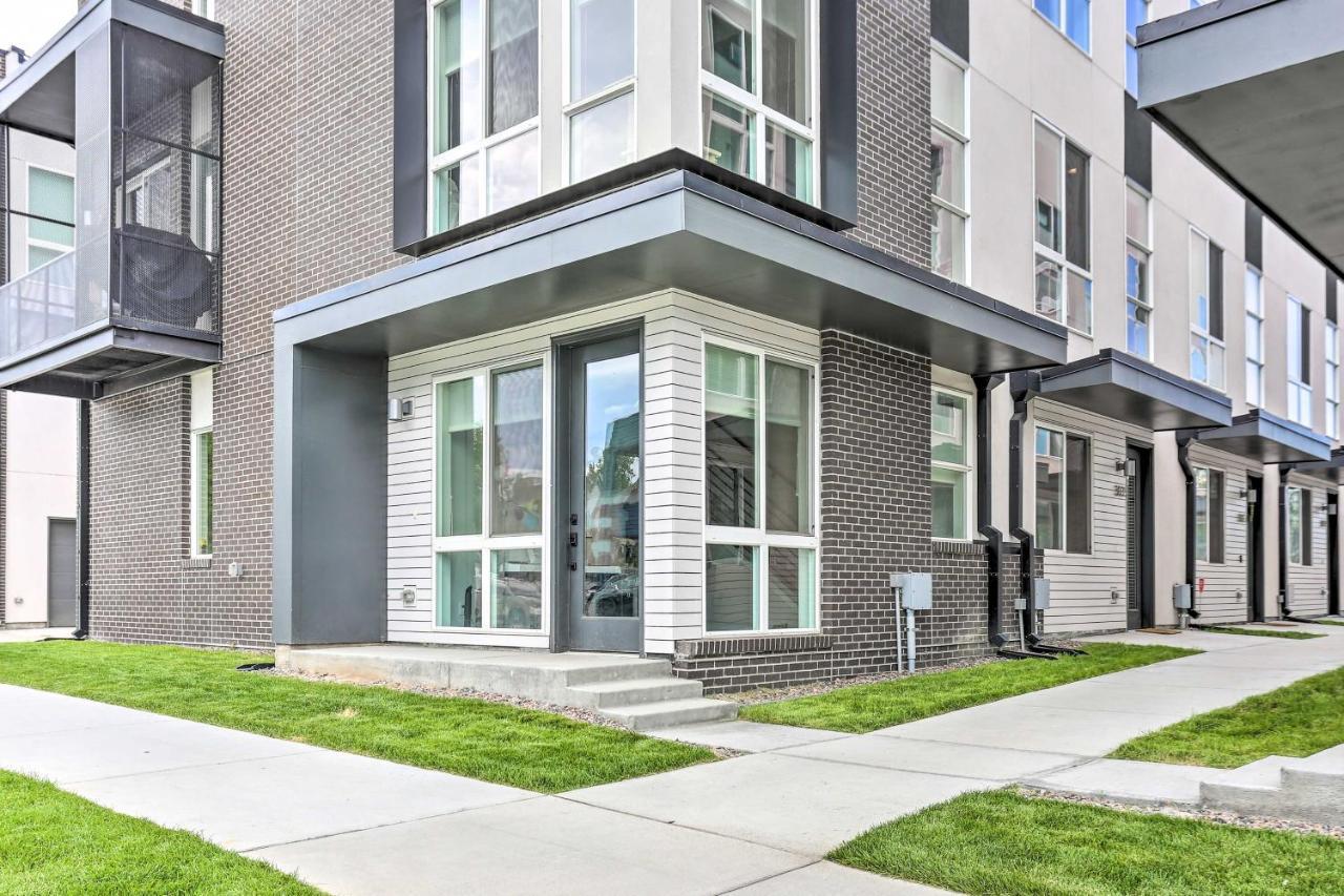 Trendy Denver Townhome - Walk To Mile High Stadium Bagian luar foto